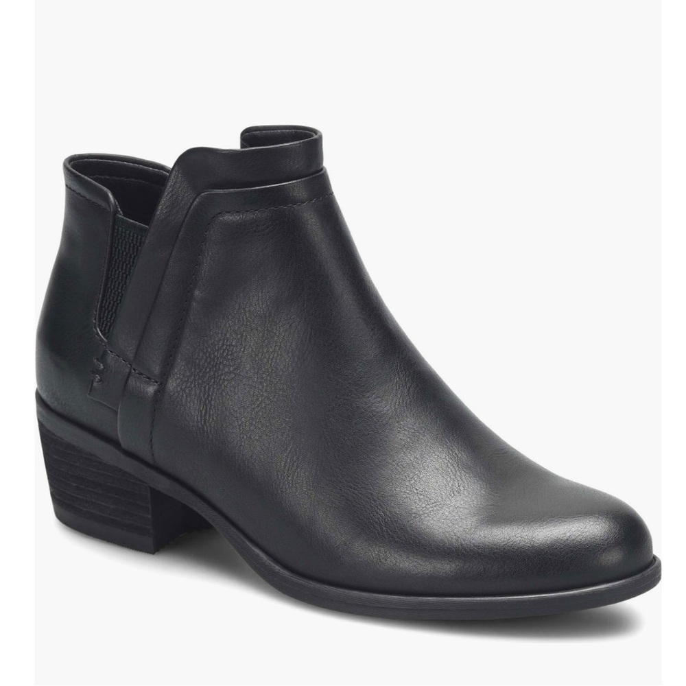 NWOB B.O.C Grover Faux Leather Slip-On Block Heel Ankle Booties Black Size 7M